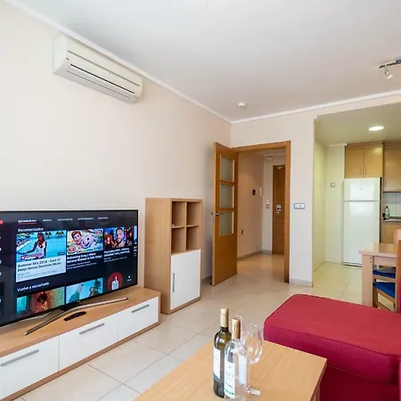 Apartahotel Hills 4*