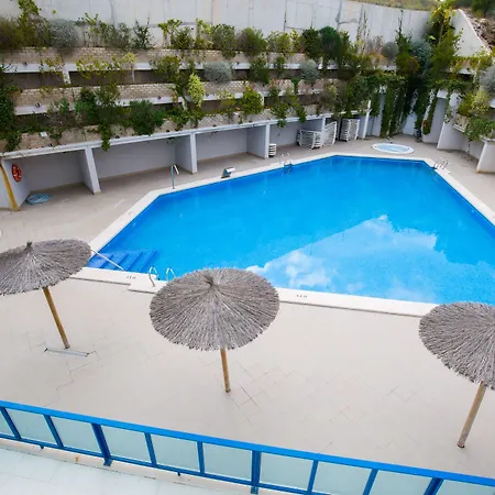 Hills Aparthotel
